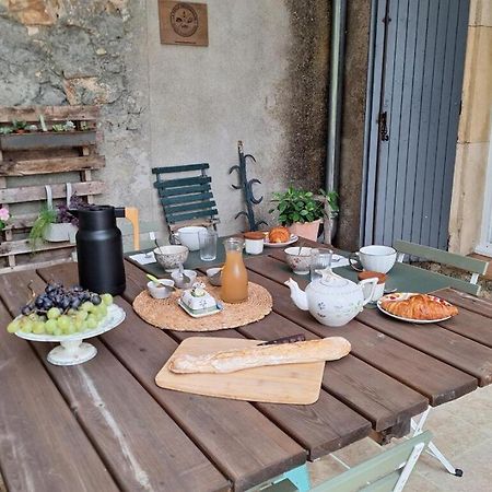 Domaine De Capoulade Bed & Breakfast Narbonne Ngoại thất bức ảnh